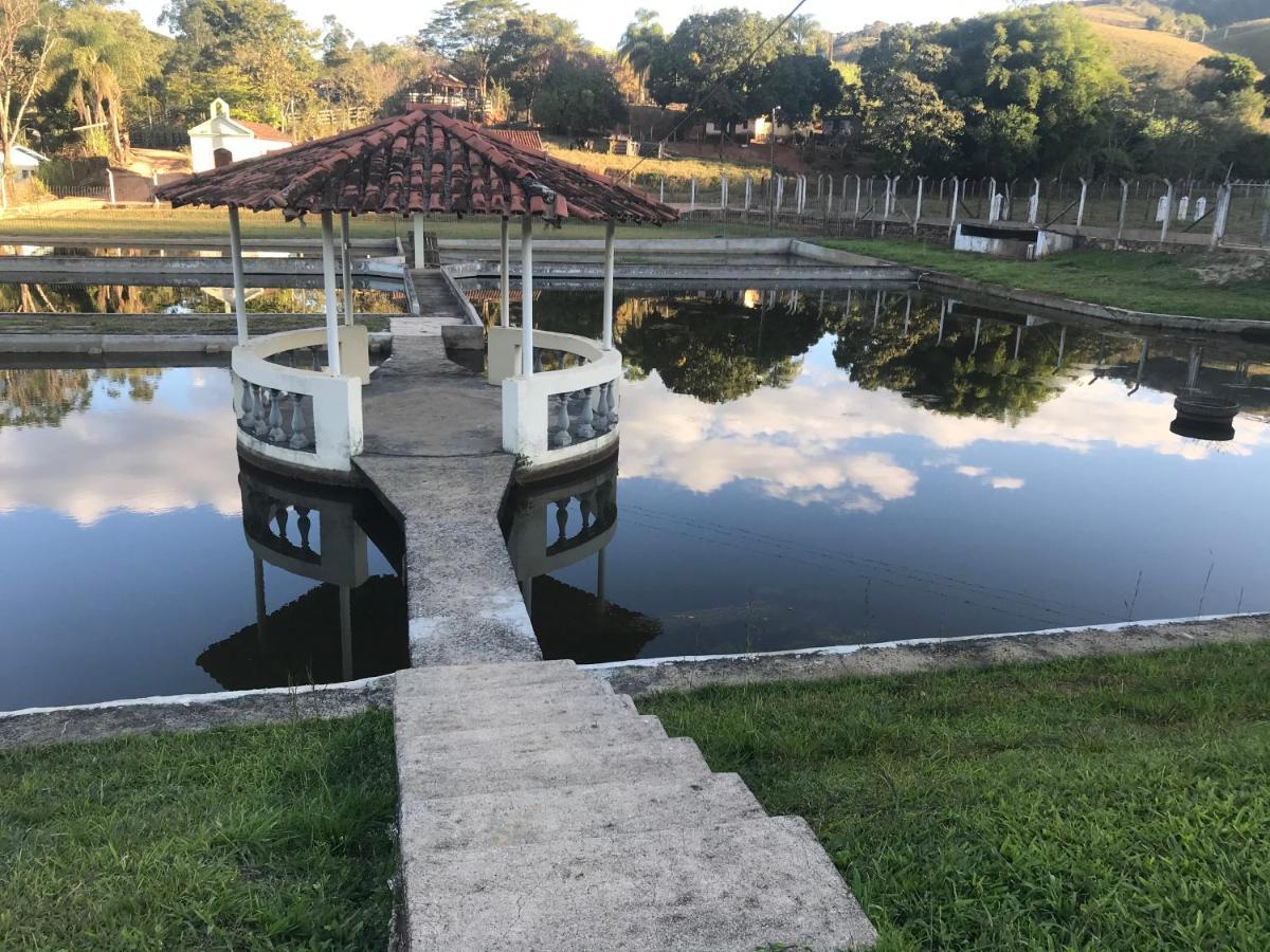 Villa Sitio Dos Rodrigues Lindóia Esterno foto