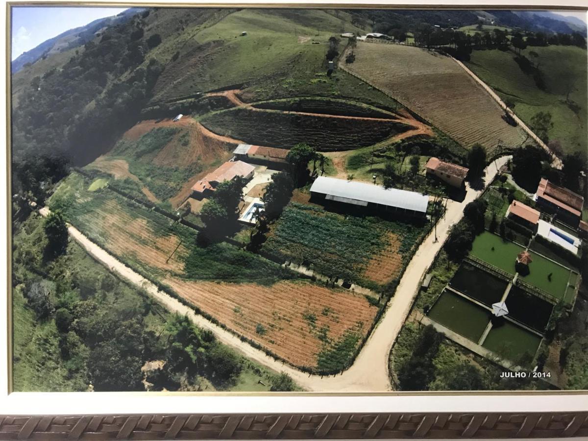 Villa Sitio Dos Rodrigues Lindóia Esterno foto