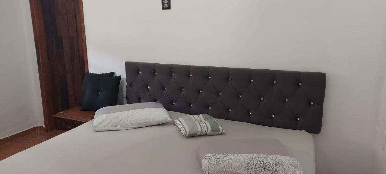 Villa Sitio Dos Rodrigues Lindóia Esterno foto