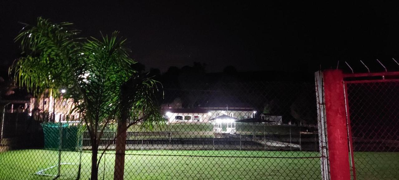 Villa Sitio Dos Rodrigues Lindóia Esterno foto