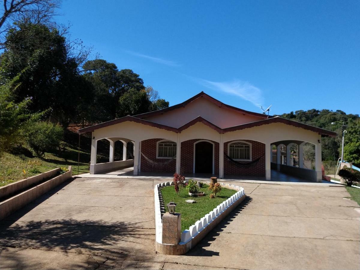 Villa Sitio Dos Rodrigues Lindóia Esterno foto