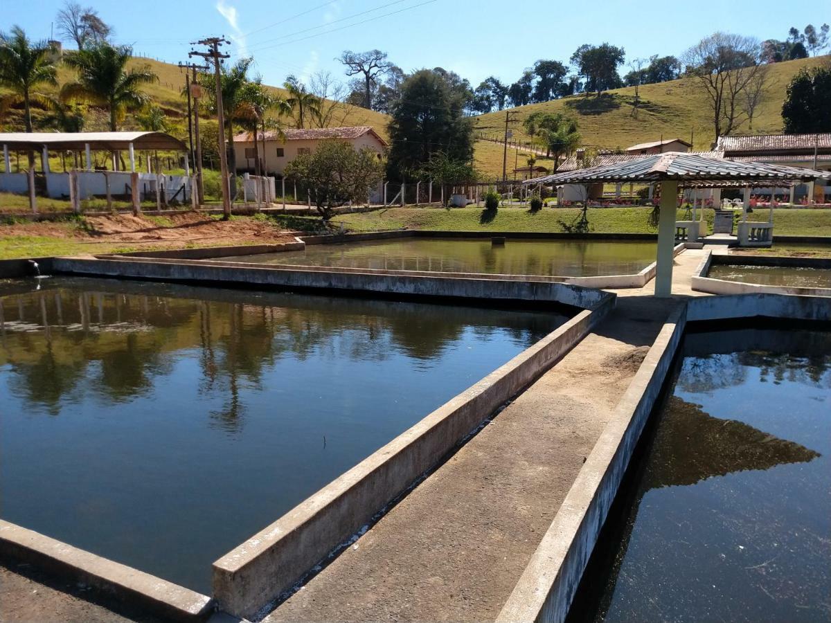 Villa Sitio Dos Rodrigues Lindóia Esterno foto